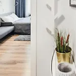 Komfortowe W Centrum Wroclawia Apartman *