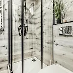 Komfortowe W Centrum Wroclawia Apartman *