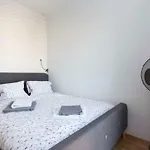 Komfortowe W Centrum Wroclawia Apartman *
